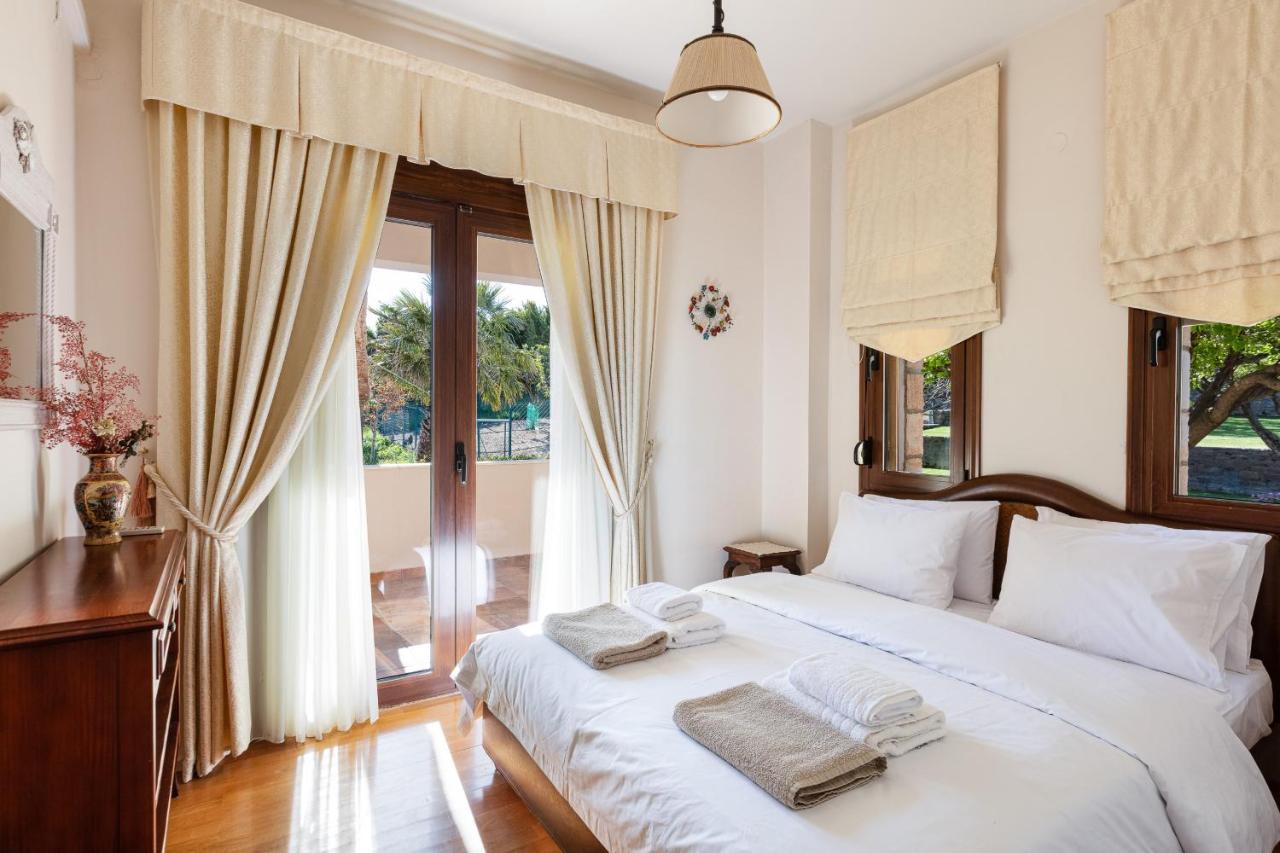 Villa Natura - With Private Heated Pool Tria Monastiria Luaran gambar